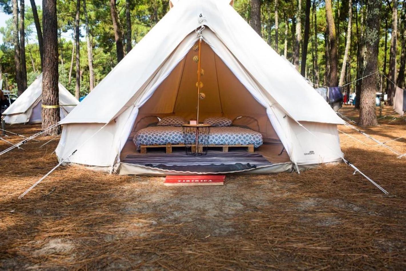 Glamping Spot - La Flotte En Re Hotel Exterior photo